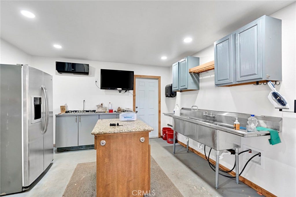 43980 Highway 49, Ahwahnee, CA 93601 43980 Highway 49, Ahwahnee, CA 93601