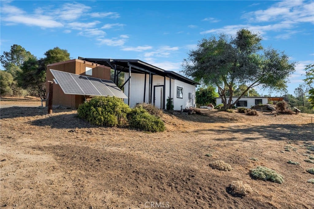 43980 Highway 49, Ahwahnee, CA 93601 43980 Highway 49, Ahwahnee, CA 93601