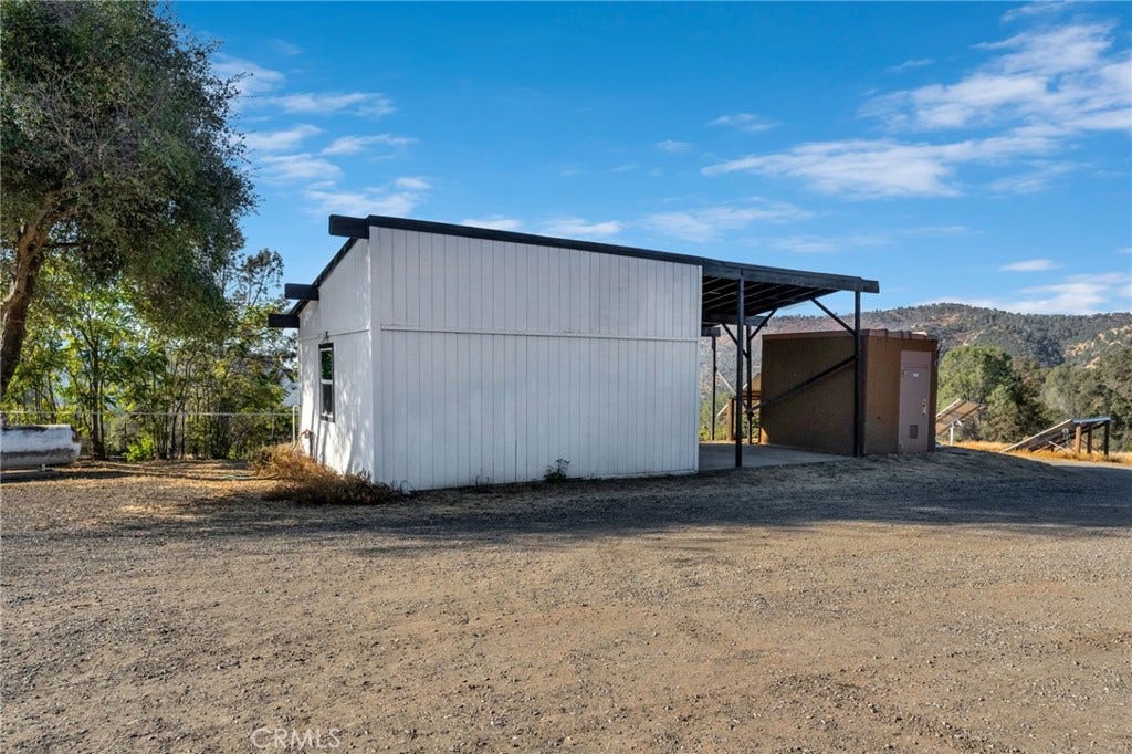 43980 Highway 49, Ahwahnee, CA 93601 43980 Highway 49, Ahwahnee, CA 93601