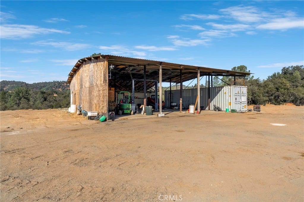 43980 Highway 49, Ahwahnee, CA 93601 43980 Highway 49, Ahwahnee, CA 93601