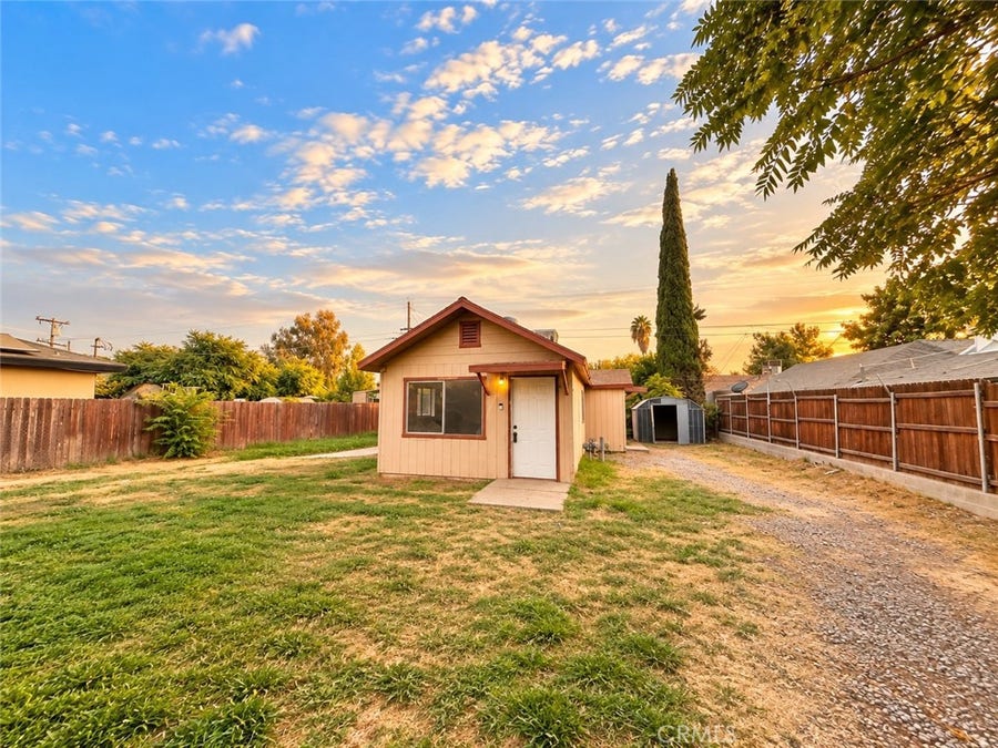 Property photo for 807 Castaic, Bakersfield, CA
