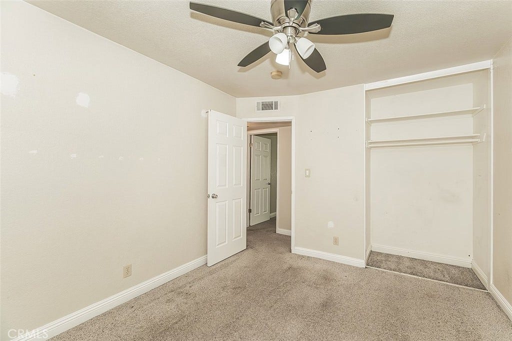 5138 E Ashlan, #127, Fresno, CA 93612