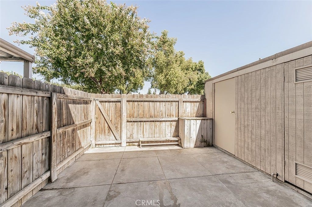 5138 E Ashlan, #127, Fresno, CA 93612