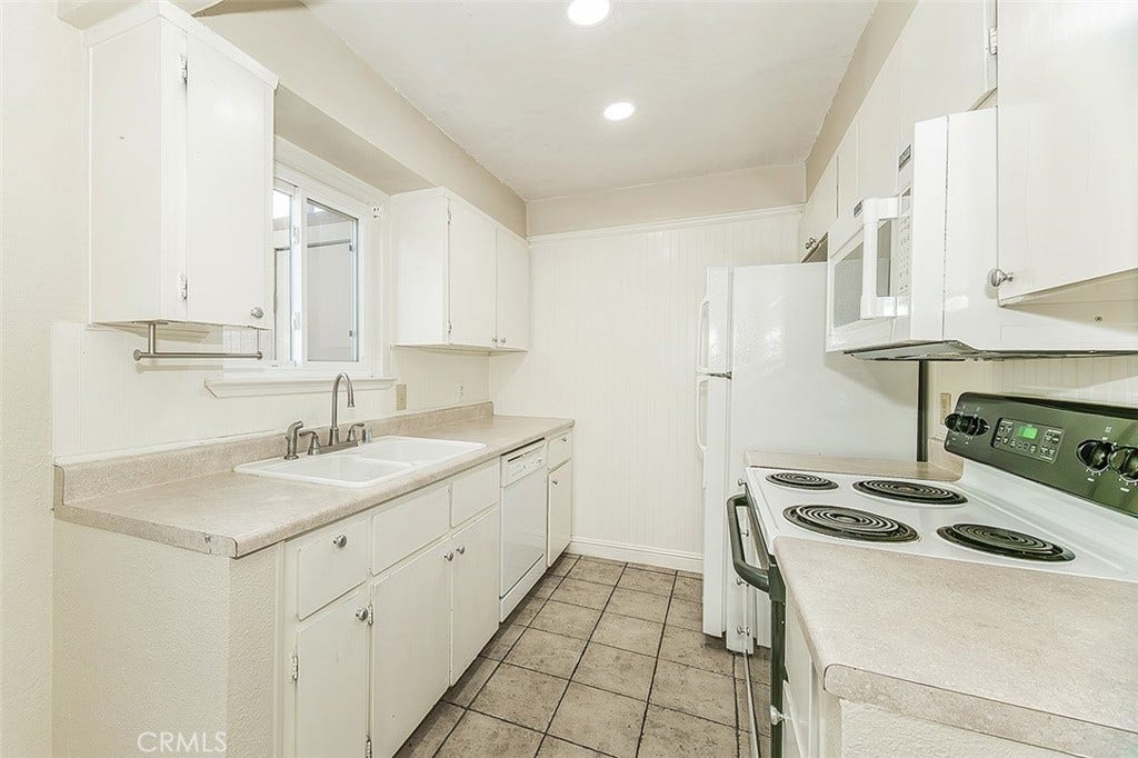 5138 E Ashlan, #127, Fresno, CA 93612
