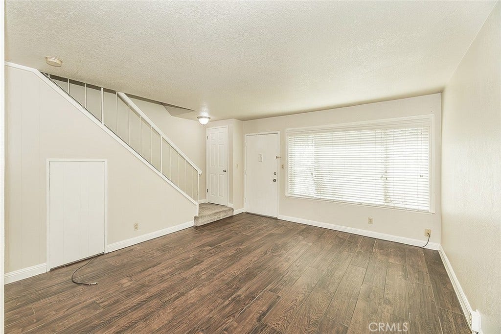 5138 E Ashlan, #127, Fresno, CA 93612