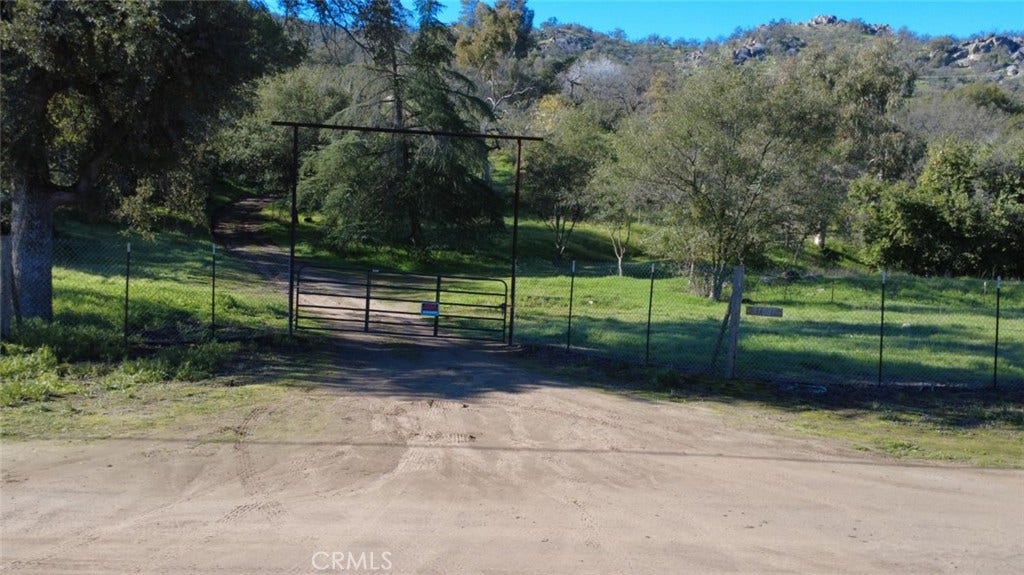37087 Pebble, Squaw Valley, CA 93675 37087 Pebble, Squaw Valley, CA 93675