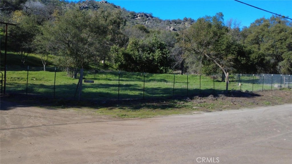 37087 Pebble, Squaw Valley, CA 93675 37087 Pebble, Squaw Valley, CA 93675
