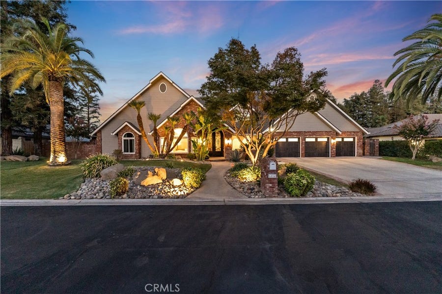Property photo for 6054 N Woodson Avenue, Fresno, CA