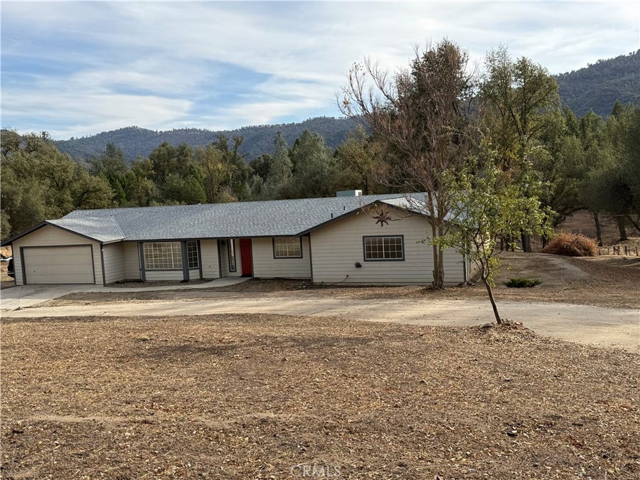 Property photo for 41951 rd 600, Ahwahnee, CA