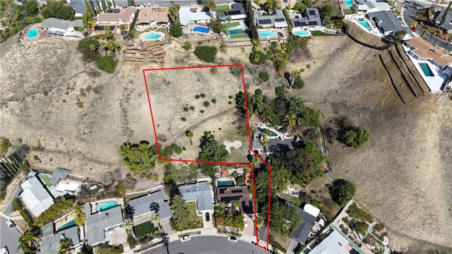 Property photo for 20713 Collins Street, Woodland Hills, CA