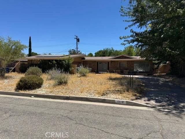 Property photo for 1118 E Avenue J3, Lancaster, CA