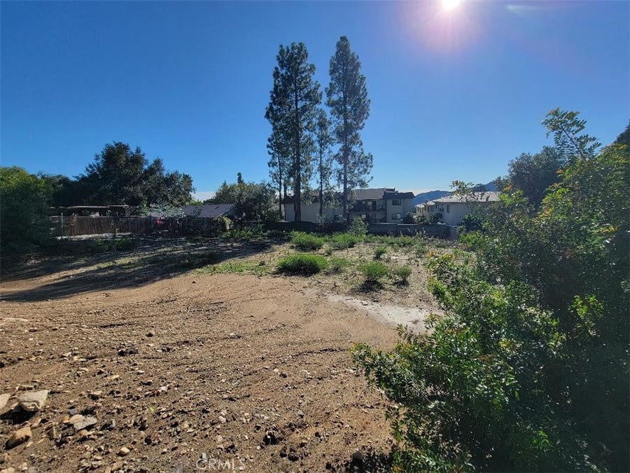 Property photo for 2442 Cross Street, La Crescenta, CA