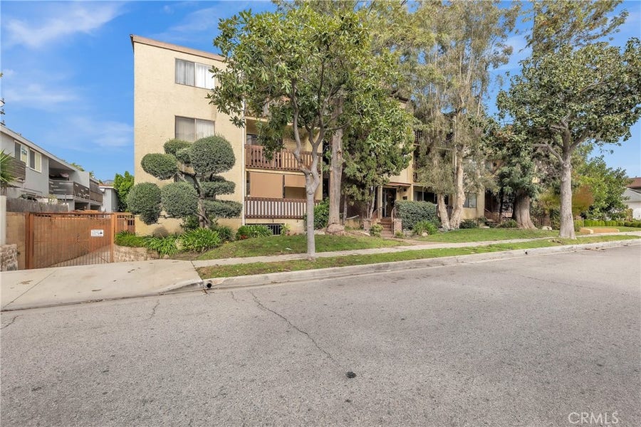 Property photo for 445 Ivy, #204, Glendale, CA