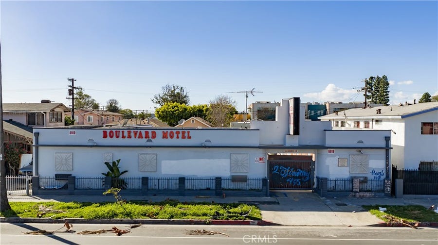 Property photo for 6919 S Figueroa, Los Angeles, CA