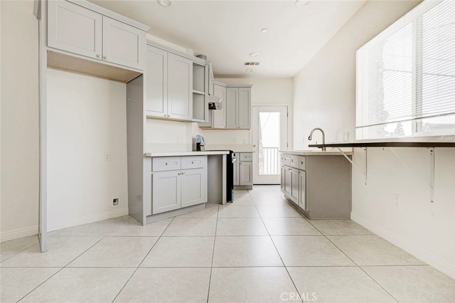 Property photo for 14328 Gilmore, #5, Van Nuys, CA
