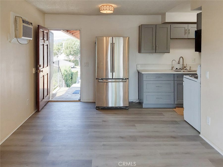 Property photo for 1006 Boynton Street, #2, Glendale, CA