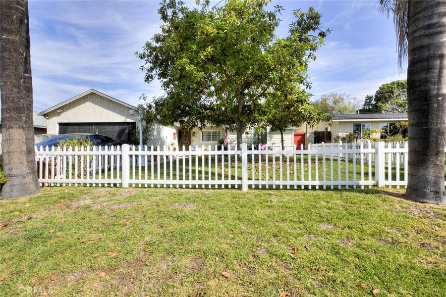 Property photo for 1029 E Galatea, Azusa, CA