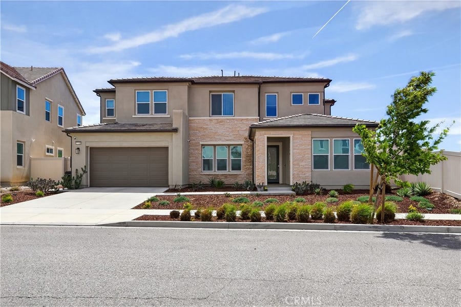 Property photo for 17728 Ridgeline Court, Canyon Country, CA