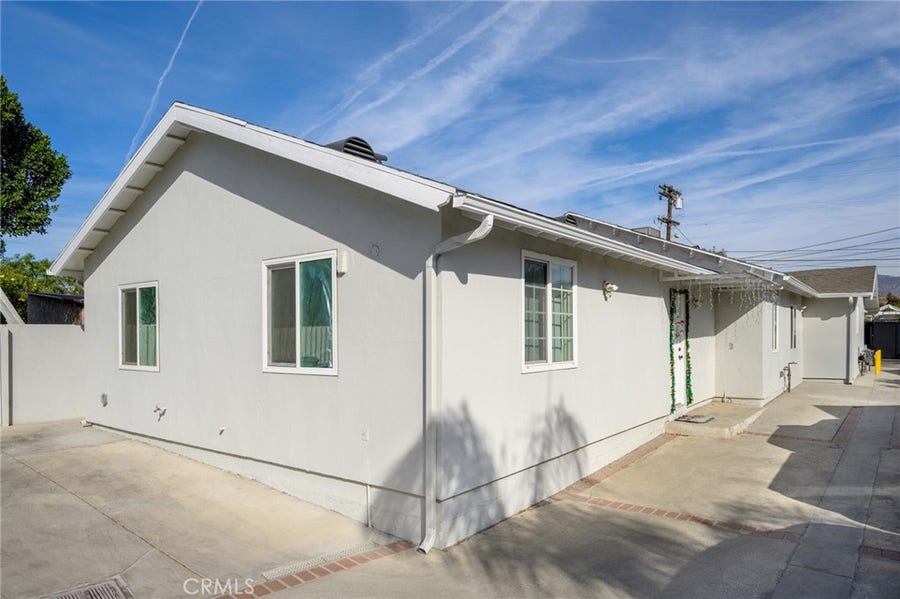 Property photo for 9031 El Dorado Avenue, #Middle, Sun Valley, CA