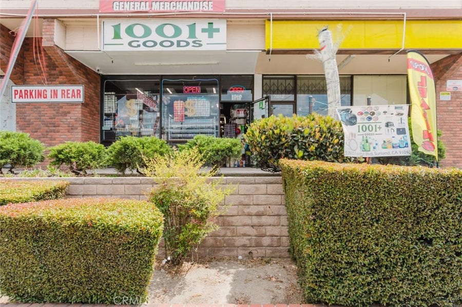 Property photo for 7910 Foothill Boulevard, Sunland, CA