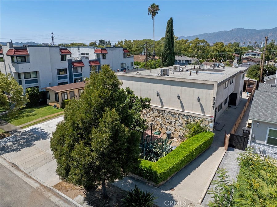 Property photo for 337 W Acacia Avenue, Glendale, CA