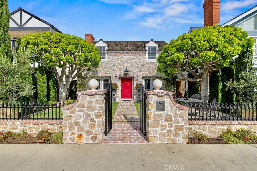 Property photo for 89 Rivo Alto Canal, Long Beach, CA