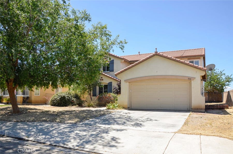 Property photo for 1040 E Avenue K11, Lancaster, CA