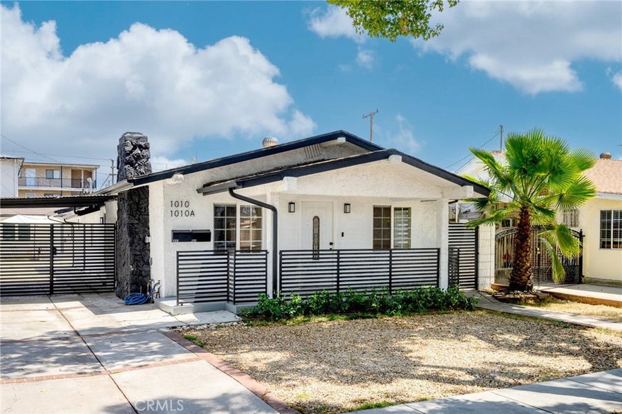 Property photo for 1010 Mariposa St, Glendale, CA