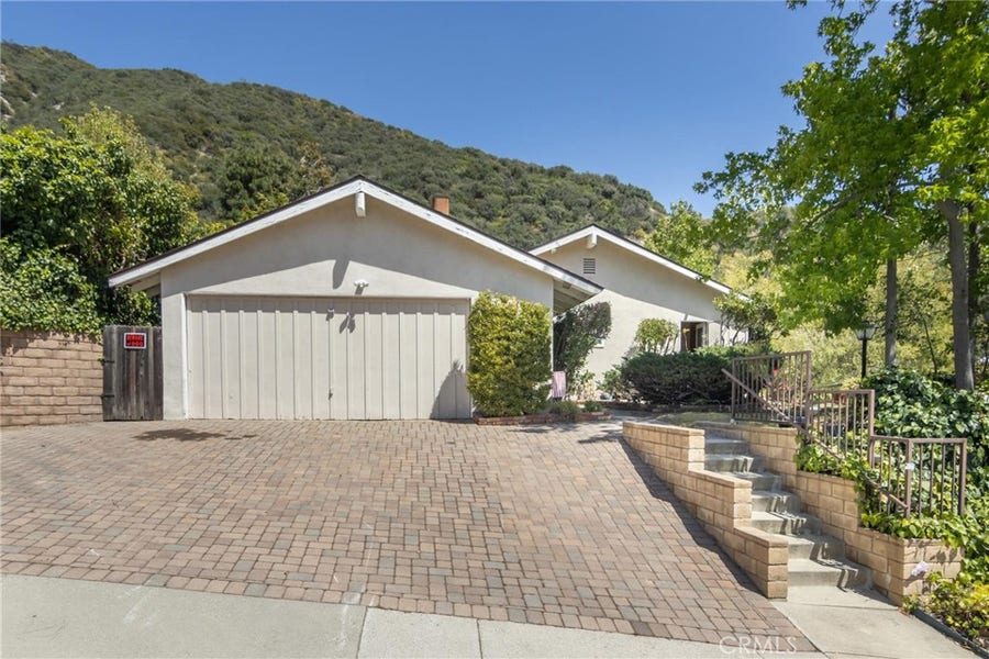 Property photo for 2115 Normanton Drive, La Canada Flintridge, CA