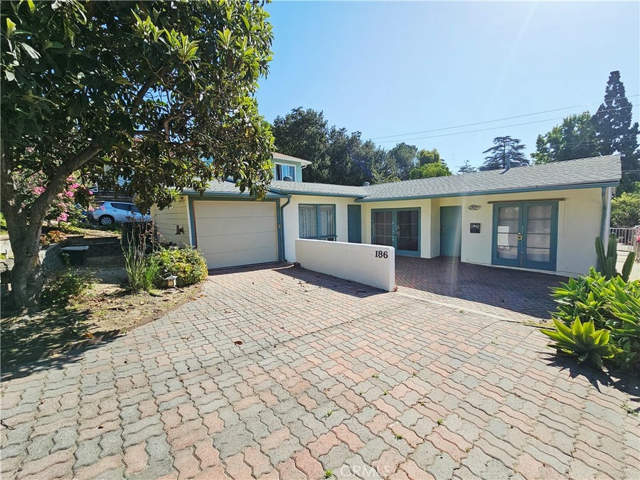 Property photo for 186 5th Avenue, Monrovia, CA