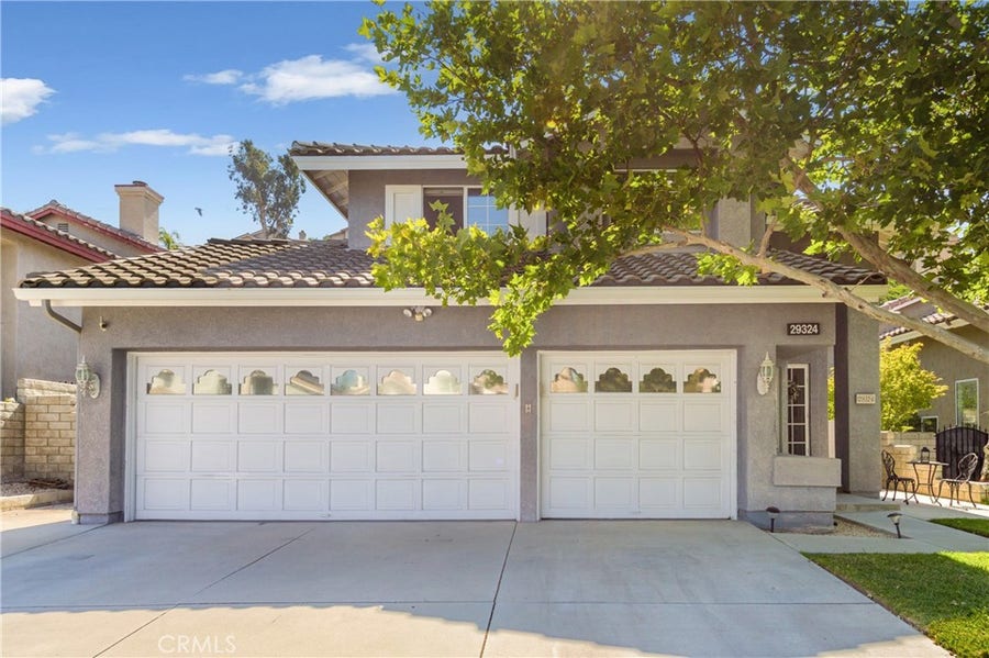 Property photo for 29324 Begonias Lane, Canyon Country, CA