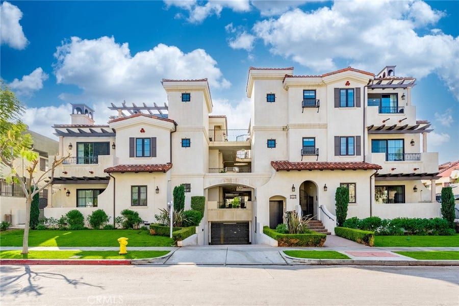 Property photo for 342 Myrtle Street, #302, Glendale, CA