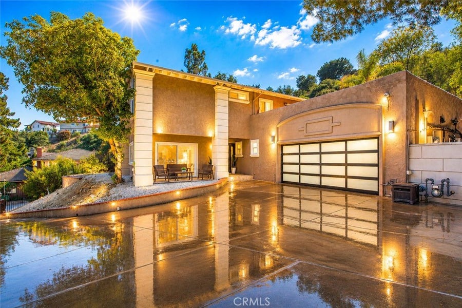 Property photo for 1523 Colina Drive, Glendale, CA