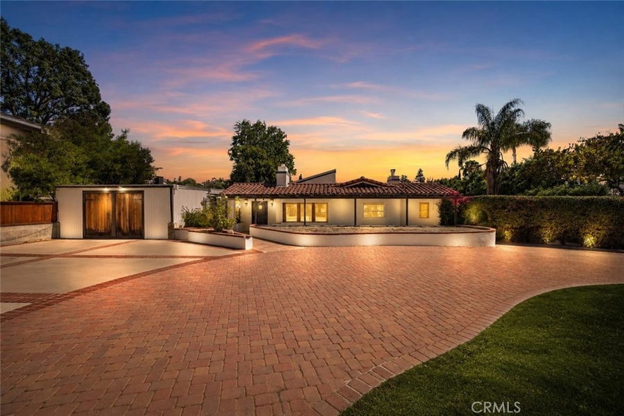 Property photo for 9916 Rathburn, Los Angeles, CA