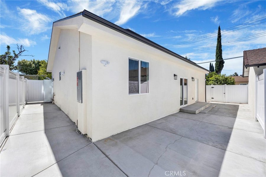 Property photo for 22538 Roscoe Boulevard, West Hills, CA