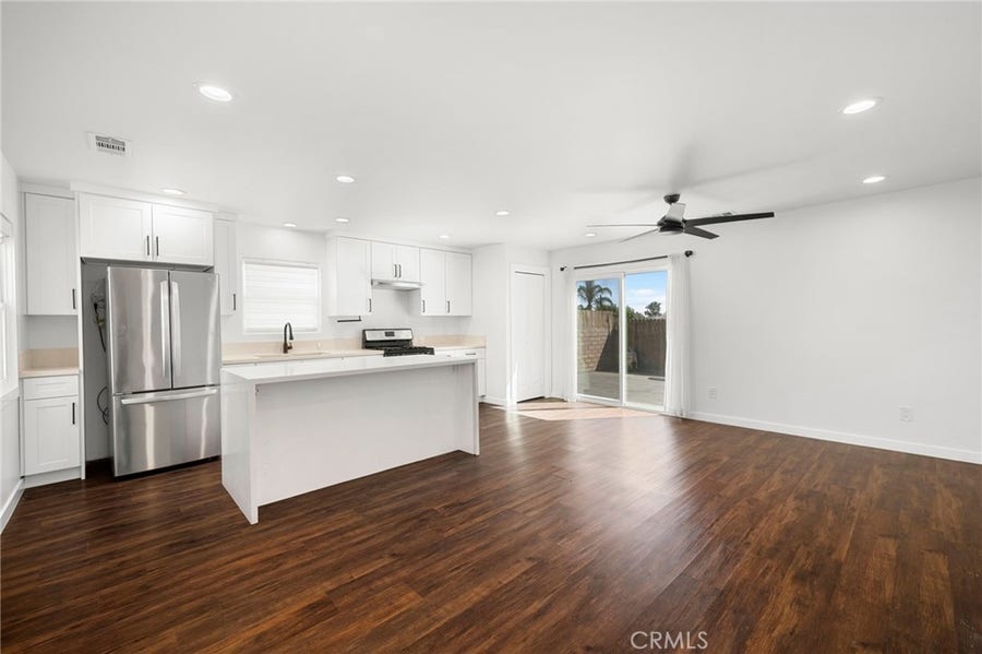 Property photo for 1928 8th, San Fernando, CA