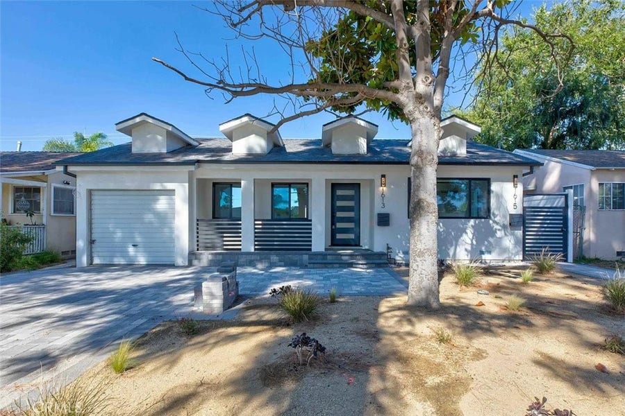 Property photo for 1613 N Niagara Street, Burbank, CA
