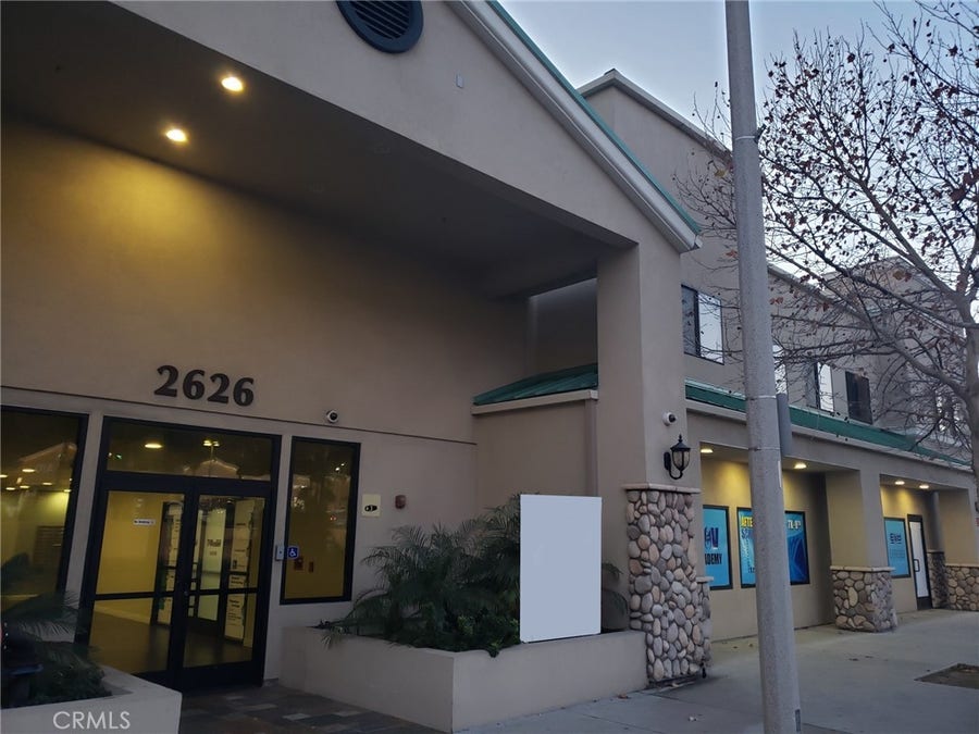 Property photo for 2626 Foothill Boulevard, #210, La Crescenta, CA