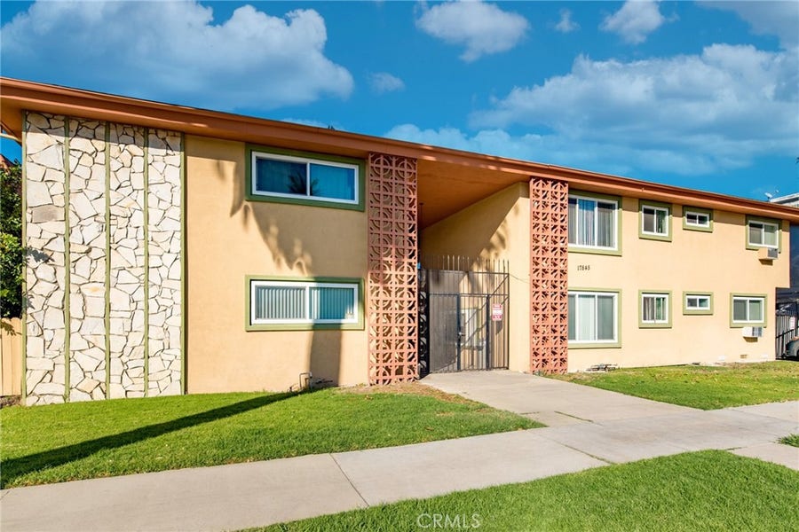 Property photo for 17845 Sherman Way, #7, Reseda, CA