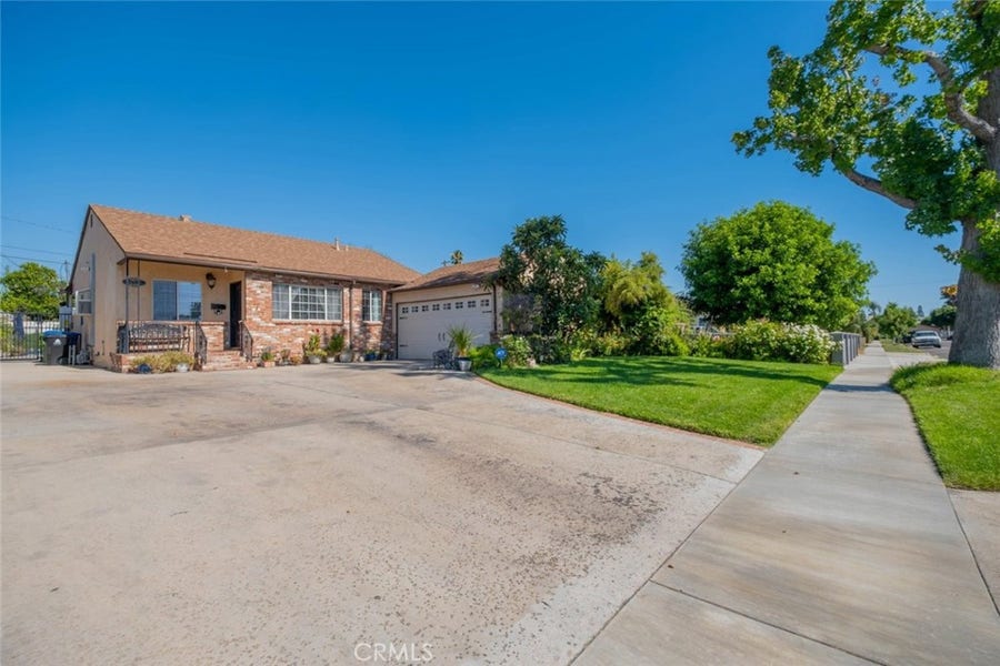 Property photo for 8538 Remick, Sun Valley, CA