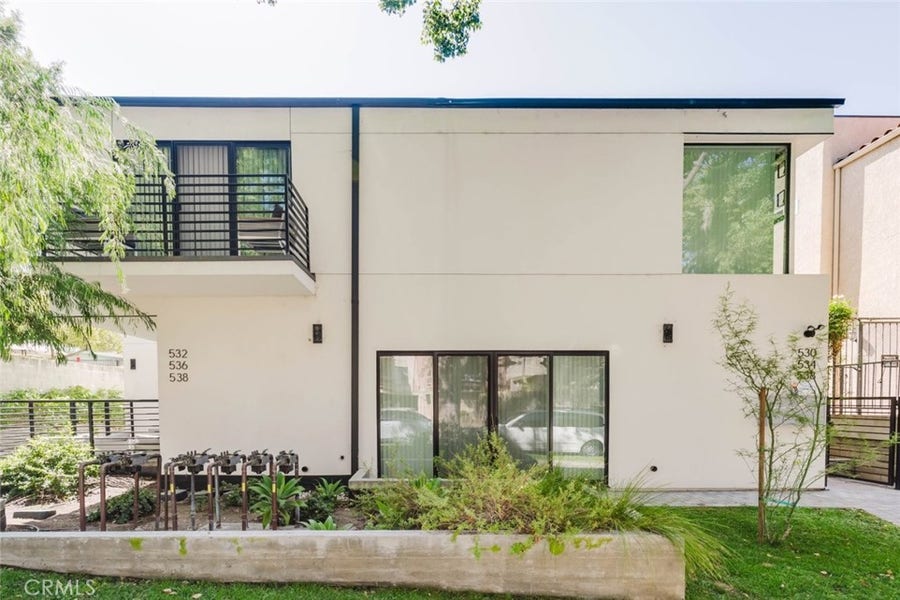 Property photo for 536 E San Jose Avenue, Burbank, CA