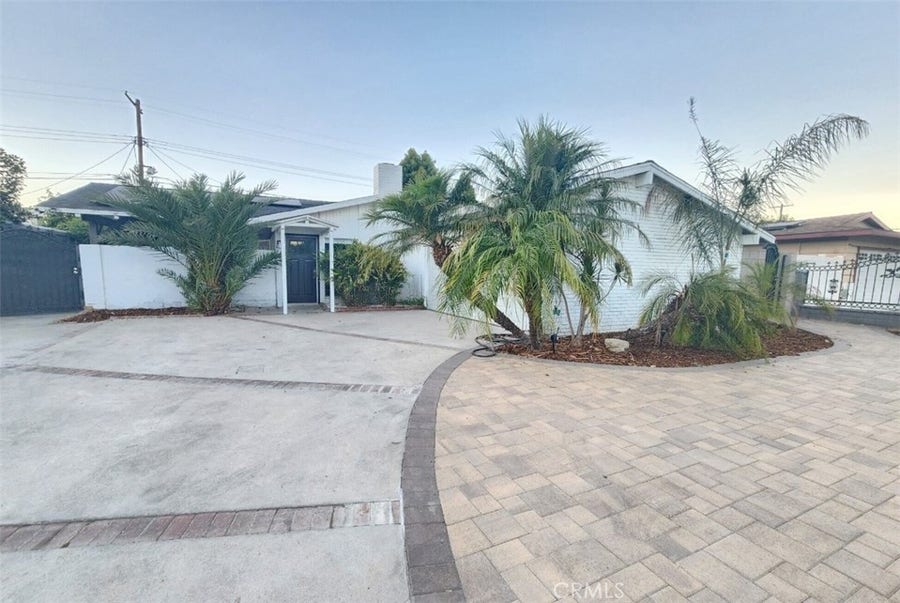 Property photo for 19221 Napa, Northridge, CA