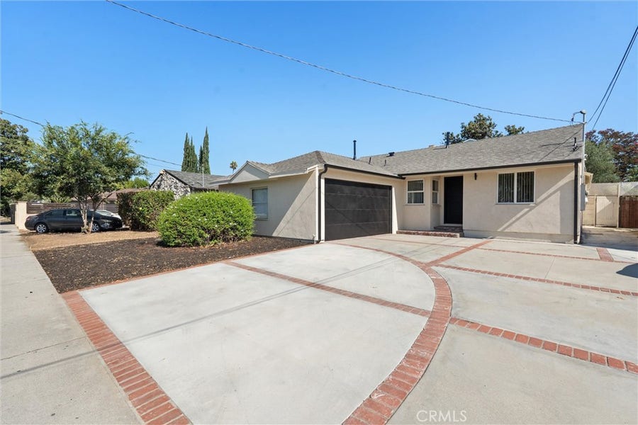 Property photo for 13739 Wyandotte, Los Angeles, CA