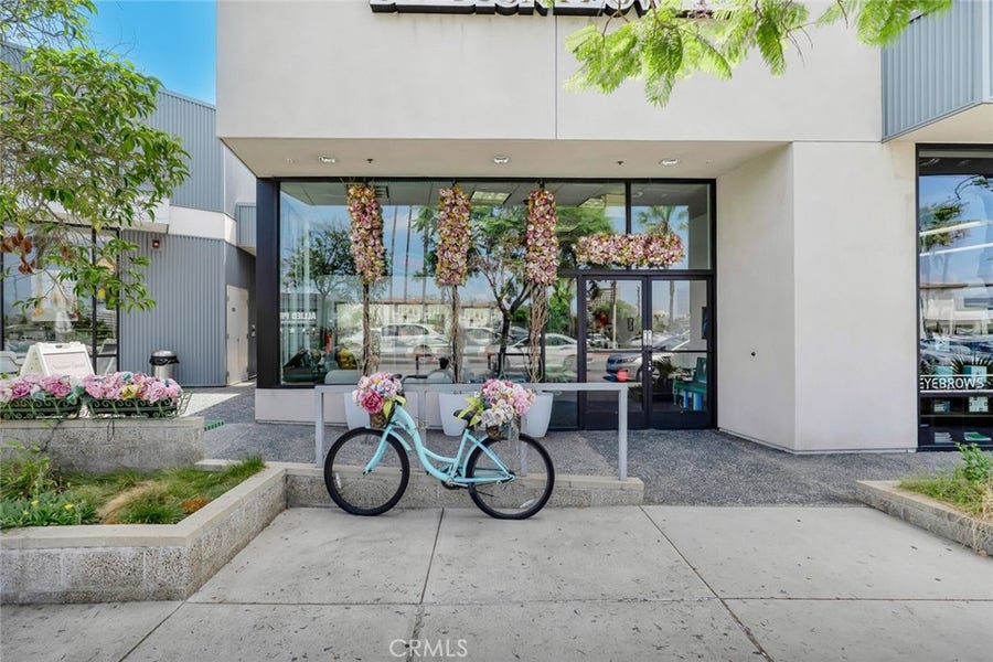 Property photo for 350 N Glendale Avenue, #D, Glendale, CA