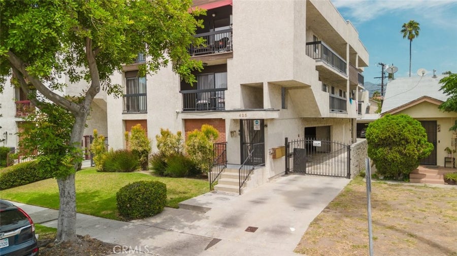 Property photo for 425 W Lomita Avenue, Glendale, CA