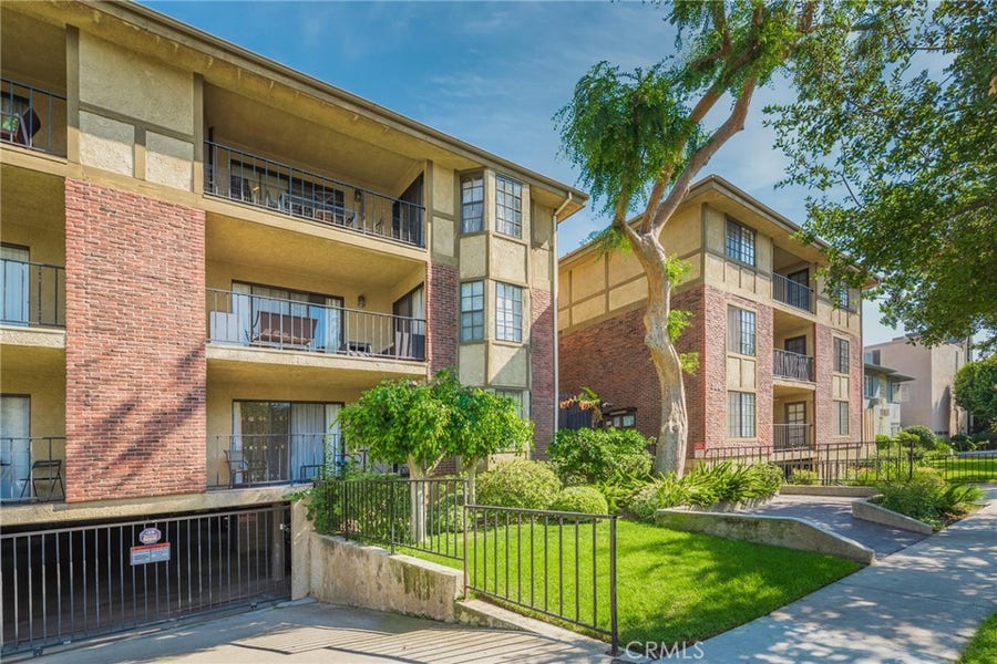 Property photo for 336 N Louise Street, #1, Glendale, CA
