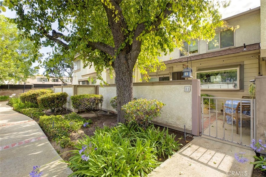 Property photo for 8330 Penfield, #11, Winnetka, CA