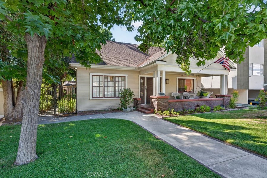 Property photo for 119 S Adams, Glendale, CA