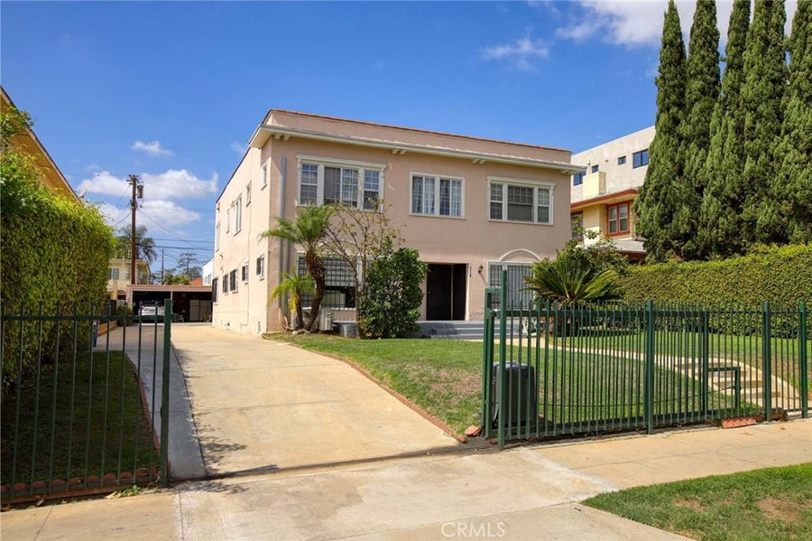 Property photo for 1547 S Wilton, Los Angeles, CA