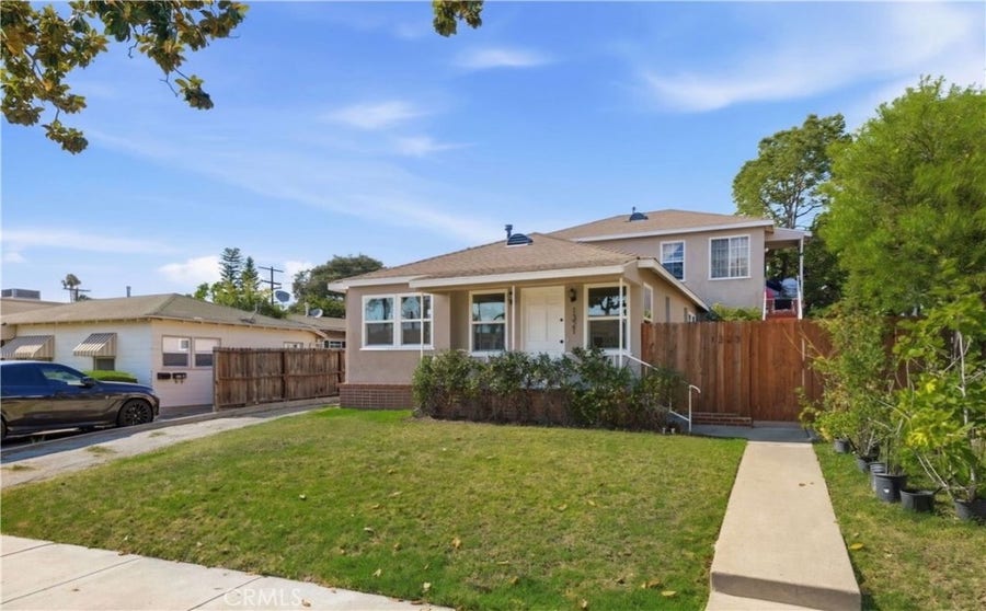 Property photo for 1321 Orange Grove, Glendale, CA